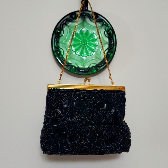 Evening bag. - Picture 2 of 3